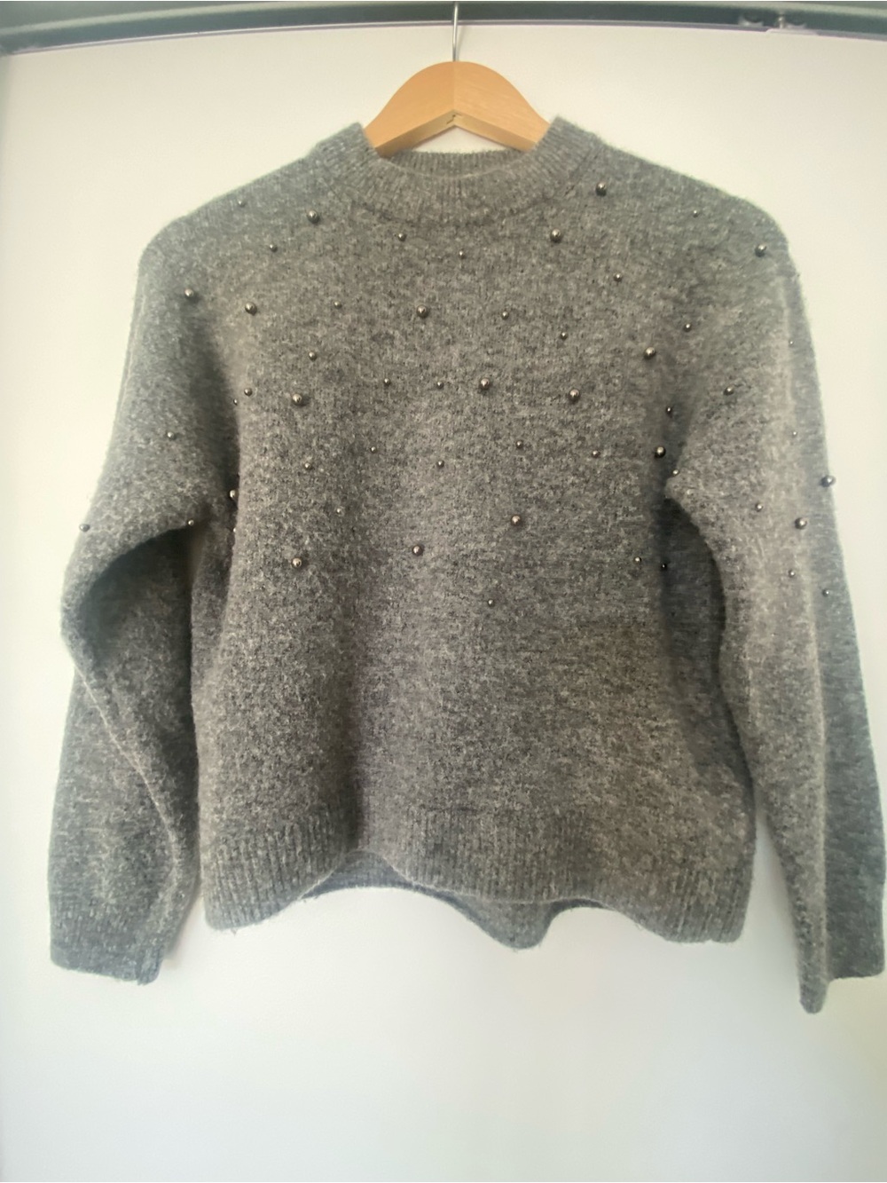 H&H Women's Gray Beaded Crewneck Sweater